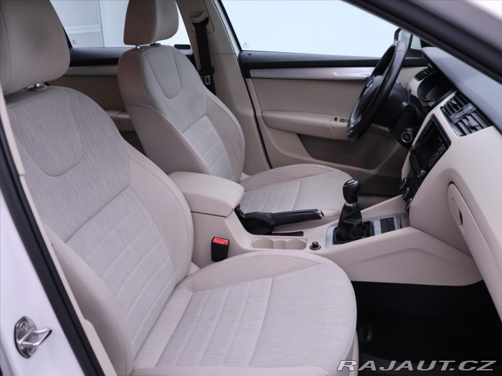 Škoda Octavia 1,6 TDI Elegance DPH CZ 2014