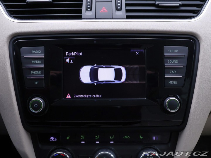 Škoda Octavia 1,6 TDI Elegance DPH CZ 2014