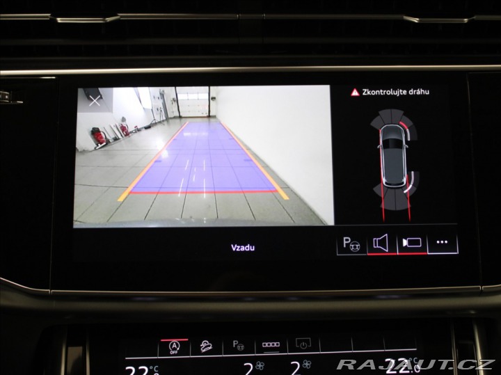 Audi Q7 3,0 45TDi Paměť Matrix A 2022