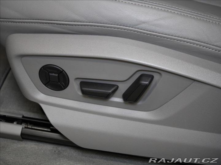 Audi Q7 3,0 45TDi Paměť  Matrix A 2022