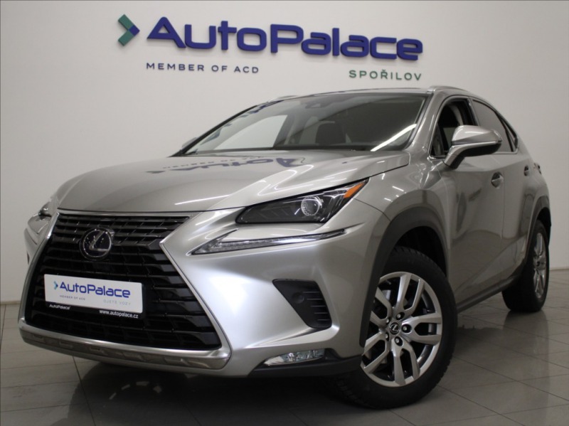 Lexus Ostatní modely NX 300h 2,5 Hybrid 145kW 4WD Pres