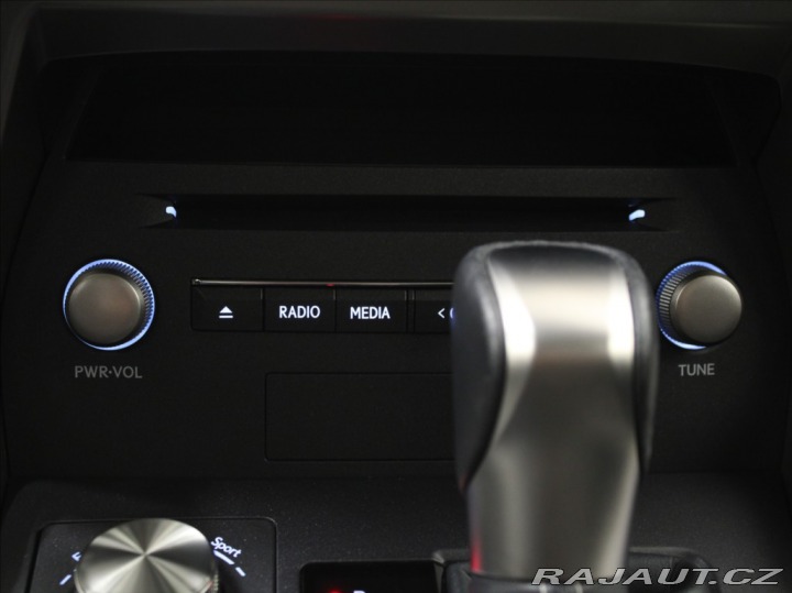 Lexus Ostatní modely NX 300h 2,5 Hybrid 145kW 4WD Pres 2020