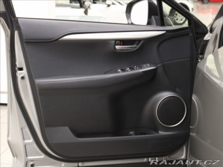 Lexus Ostatní modely NX 300h 2,5 Hybrid 145kW 4WD Pres 2020