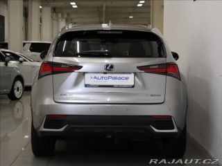 Lexus Ostatní modely NX 300h 2,5 Hybrid 145kW 4WD Pres 2020