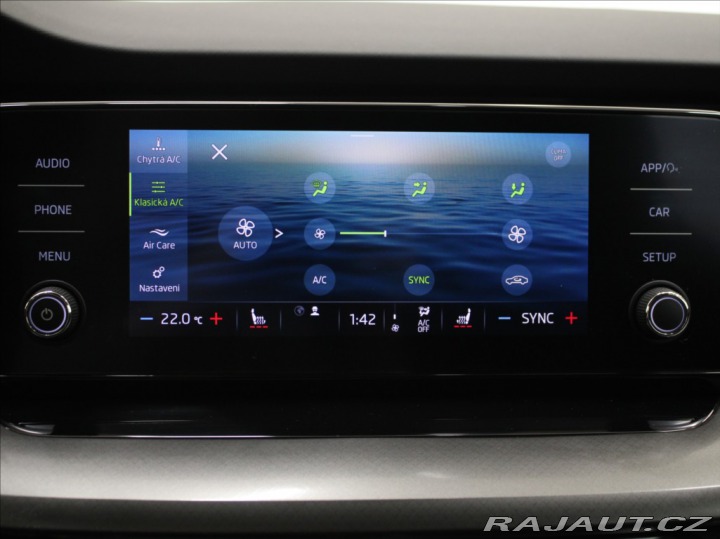 Škoda Octavia 2,0 TDi 110kW DSG Tažné 1 2021