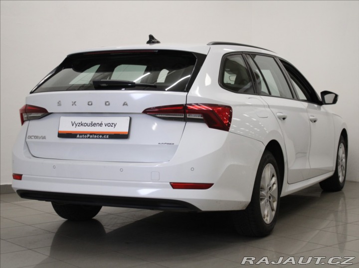 Škoda Octavia 2,0 TDi 110kW DSG Tažné 1 2021