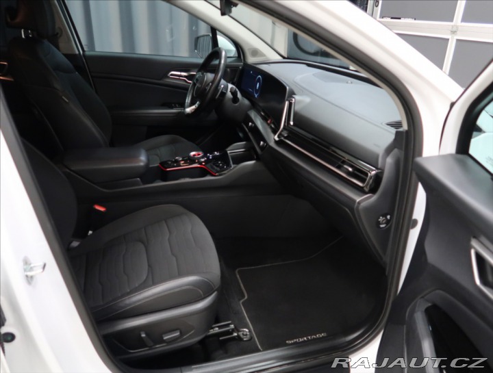 Kia Sportage 1,6 CRDi AUT 4x4 ČR 1 MAJ 2022