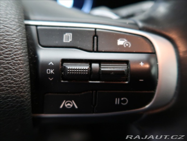 Kia Sportage 1,6 CRDi AUT 4x4 ČR 1 MAJ 2022