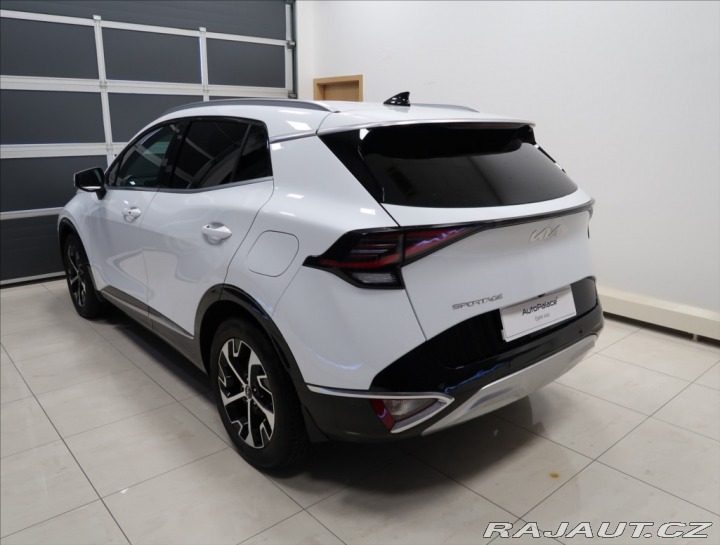 Kia Sportage 1,6 CRDi AUT 4x4 ČR 1 MAJ 2022