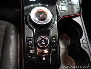 Kia Sportage 1,6 CRDi AUT 4x4 ČR 1 MAJ 2022