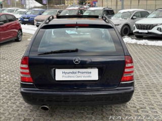 Mercedes-Benz C 3,2 4-Matic V6 facelift s 2005
