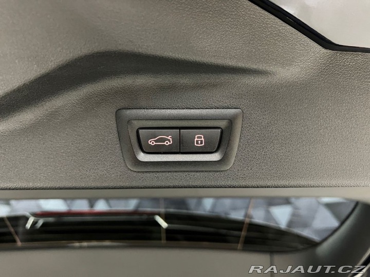 BMW X5 30d xDrive M-SPORT, VZDUC 2023