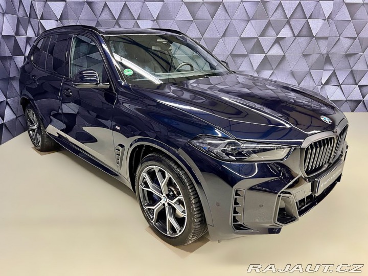 BMW X5 30d xDrive M-SPORT, VZDUC 2023