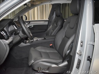 Volvo XC90 2,0 T8 Plus Dark 2025