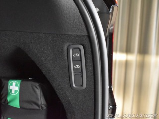 Volvo XC90 2,0 T8 Plus Dark 2025