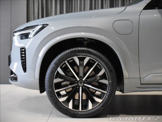 Volvo XC90 2,0 T8 Plus Dark 2025