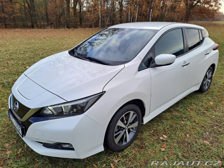 Nissan Leaf elektromobil SOH 92% 2021