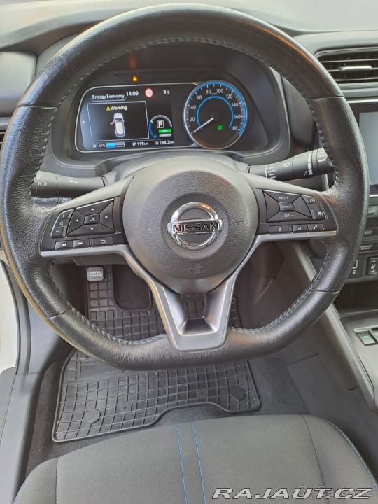 Nissan Leaf elektromobil SOH 92% 2021