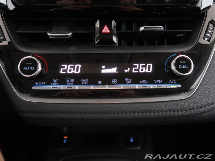 Toyota Corolla 1.6VVT-i,CZ,Comfort Tech 2020