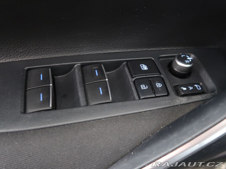Toyota Corolla 1.6VVT-i,CZ,Comfort Tech 2020