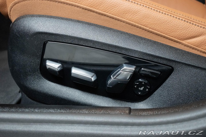 BMW 5 530d xD REZERVACE 2023