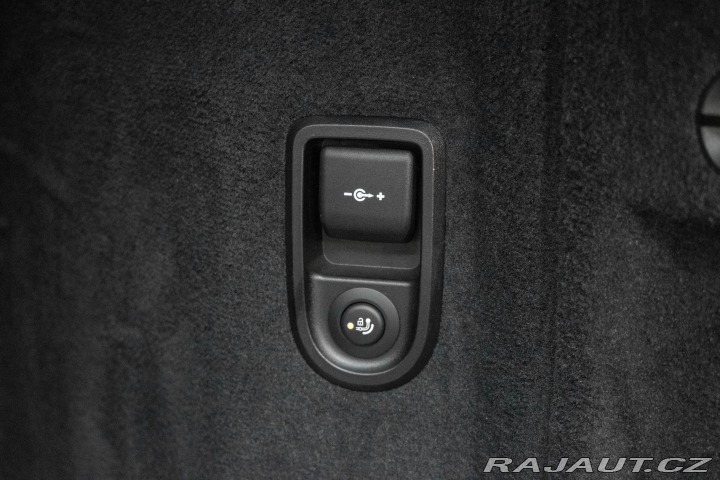 BMW 5 530d xD REZERVACE 2023