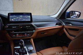 BMW 5 530d xD LASER*TAŽNÉ*ZÁRUK 2023