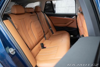 BMW 5 530d xD LASER*TAŽNÉ*ZÁRUK 2023