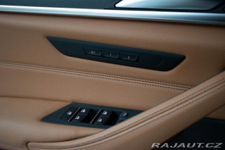 BMW 5 530d xD LASER*TAŽNÉ*ZÁRUK 2023