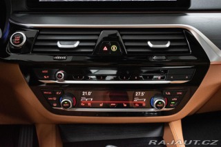 BMW 5 530d xD LASER*TAŽNÉ*ZÁRUK 2023