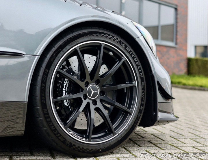 Mercedes-Benz AMG GT Coupe Black Series Perf 2024