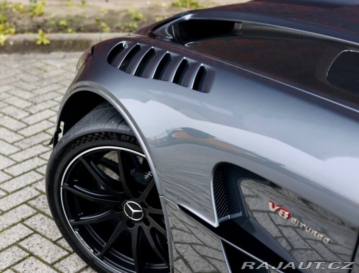 Mercedes-Benz AMG GT Coupe Black Series Perf 2024