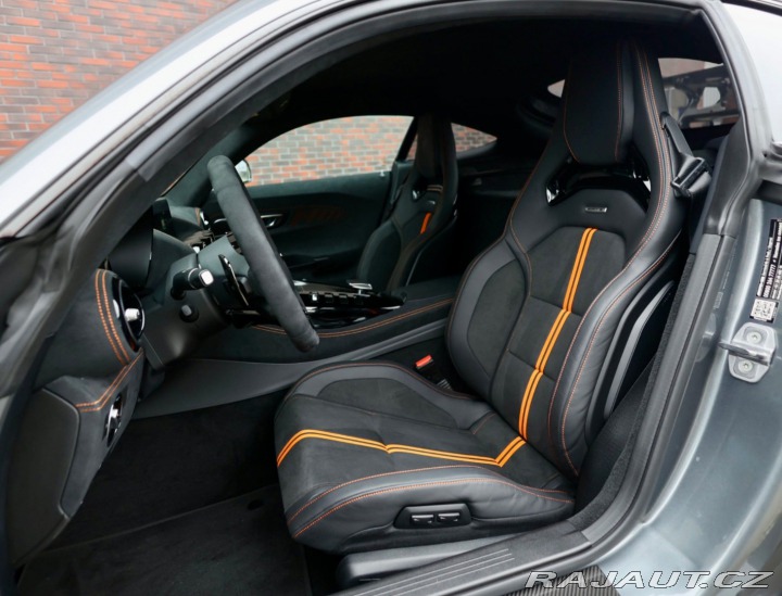 Mercedes-Benz AMG GT Coupe Black Series Perf 2024