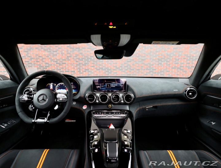 Mercedes-Benz AMG GT Coupe Black Series Perf 2024