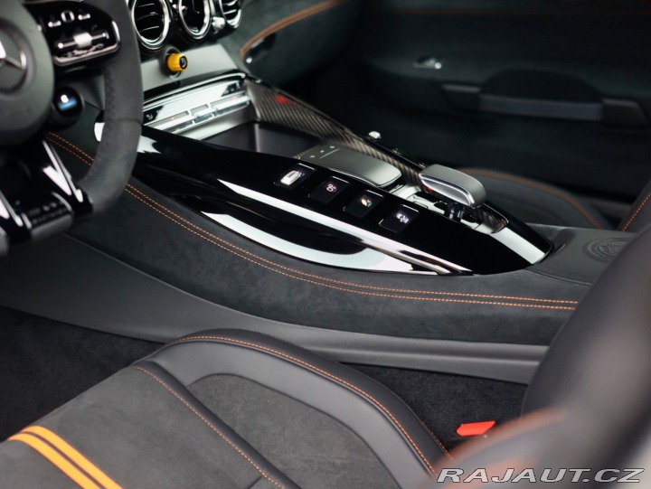 Mercedes-Benz AMG GT Coupe Black Series Perf 2024