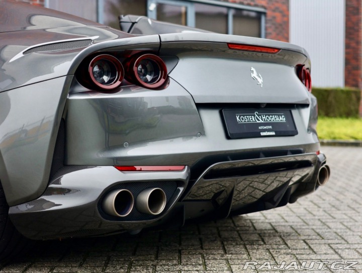 Ferrari 812 Superfast GTS 6.5 V12 HE 2020