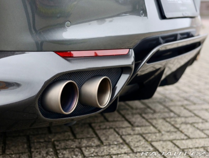 Ferrari 812 Superfast GTS 6.5 V12 HE 2020