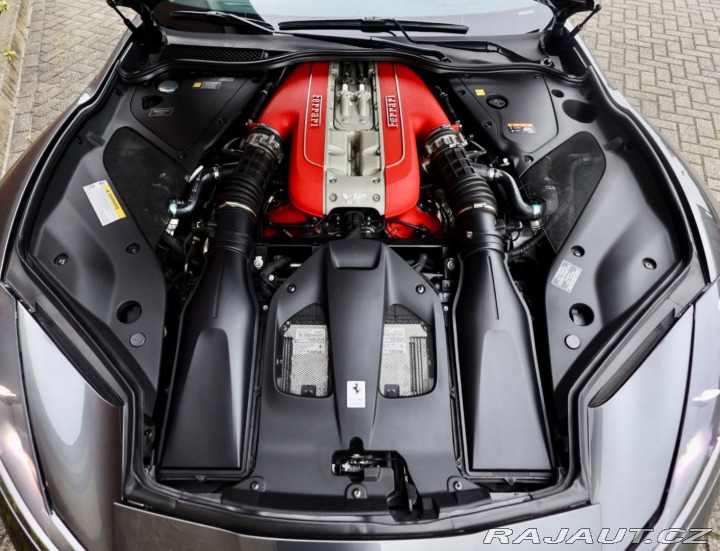 Ferrari 812 Superfast GTS 6.5 V12 HE 2020