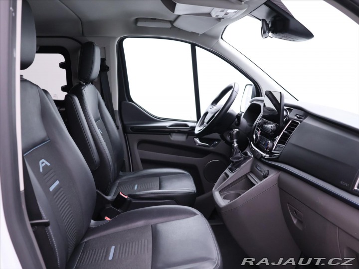 Ford Tourneo Custom 2,0 TDCI 136kW Active 1Ma 2022