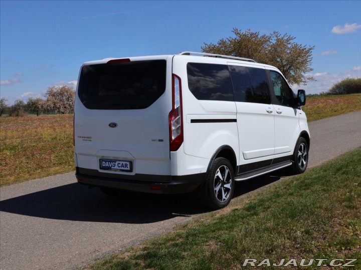 Ford Tourneo Custom 2,0 TDCI 136kW 1.Majitel 2022