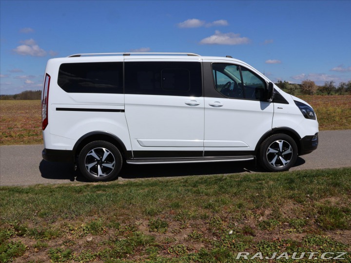 Ford Tourneo Custom 2,0 TDCI 136kW 1.Majitel 2022
