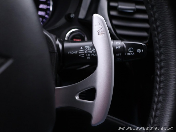 Mitsubishi Outlander 2,3 DI-D 110kW 4WD CZ Ins 2018