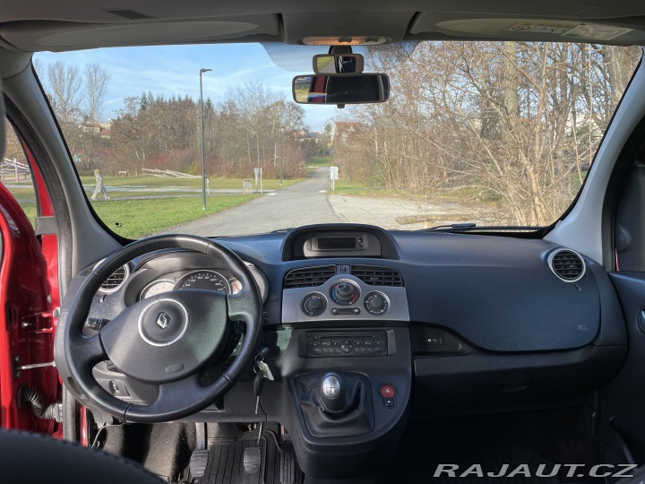 Renault Kangoo pro převoz vozíčkáře 2013