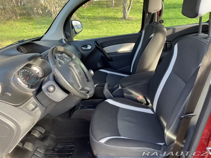 Renault Kangoo pro převoz vozíčkáře 2013