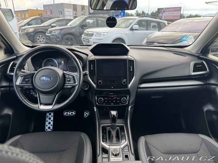 Subaru Forester 4X4 HYBRID 2,0i 110 KW 2020