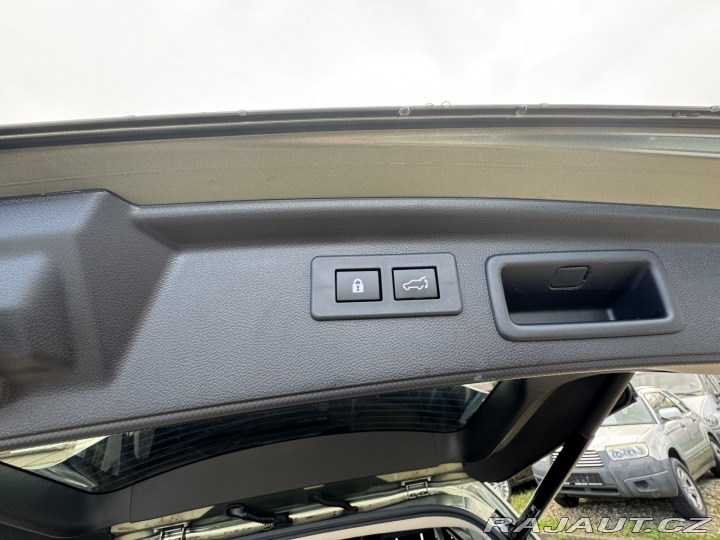 Subaru Forester 4X4 HYBRID 2,0i 110 KW 2020