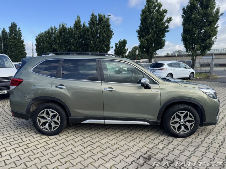 Subaru Forester 4X4 HYBRID 2,0i 110 KW 2020