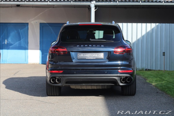 Porsche Cayenne 4,1   V8 S Diesel bez AdB 2015
