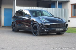 Porsche Cayenne 4,1   V8 S Diesel bez AdB 2015