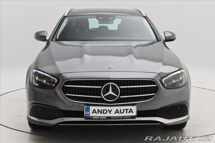 Mercedes-Benz E 2,0 300de 225 kW 9Gtronic 2021